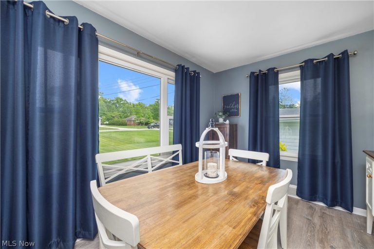 11492 Ridge Road, North Royalton, OH - Photo 6