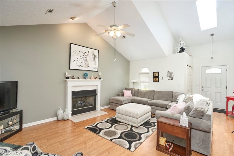 251 Westberry Circle, Tallmadge, OH - Photo 5