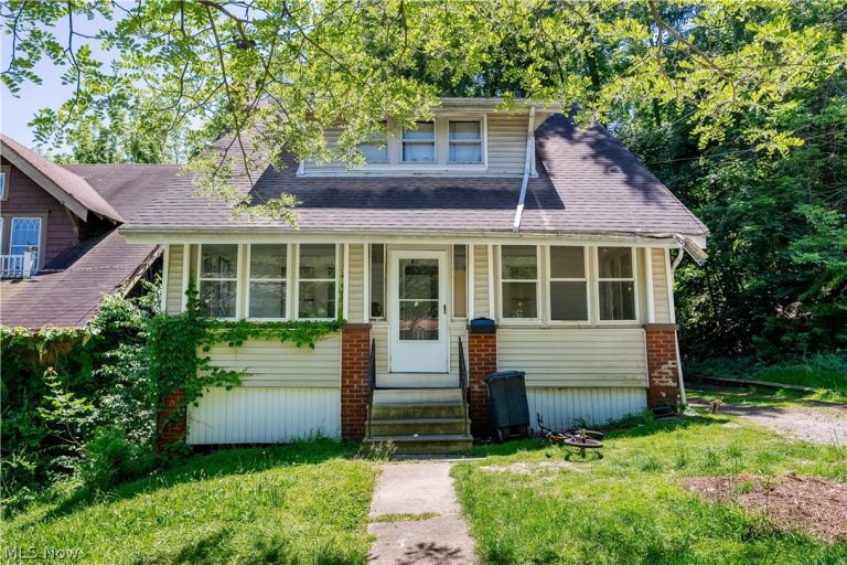 628 Lakemont Avenue, Akron, OH, 44314