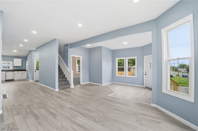 766 Summit, Alliance, OH - Photo 6