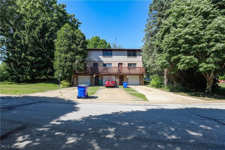 501 Park Drive, Ravenna, OH - Photo 3