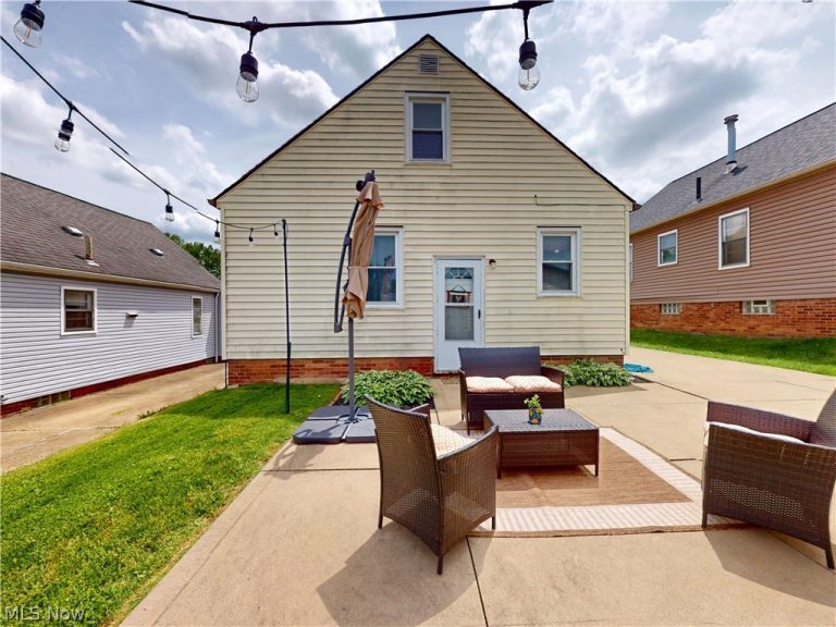 1521 27th Street, Canton, OH - Photo 5