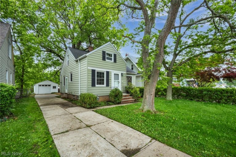 3516 Park Drive, Parma, OH - Photo 3