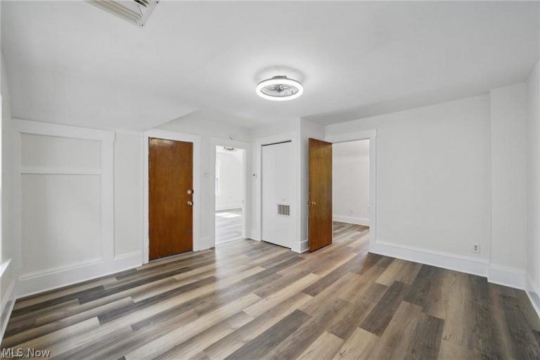 2471 Tremont Avenue #Up, Cleveland, OH - Photo 5