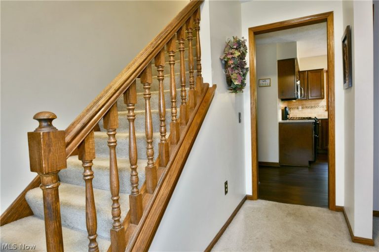 348 Aspen Drive, Warren, OH - Photo 8