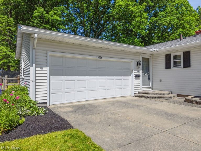 3778 Vira Road, Stow, OH - Photo 4