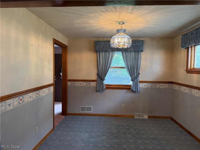 508 Mildred Avenue, Weirton, WV - Photo 5