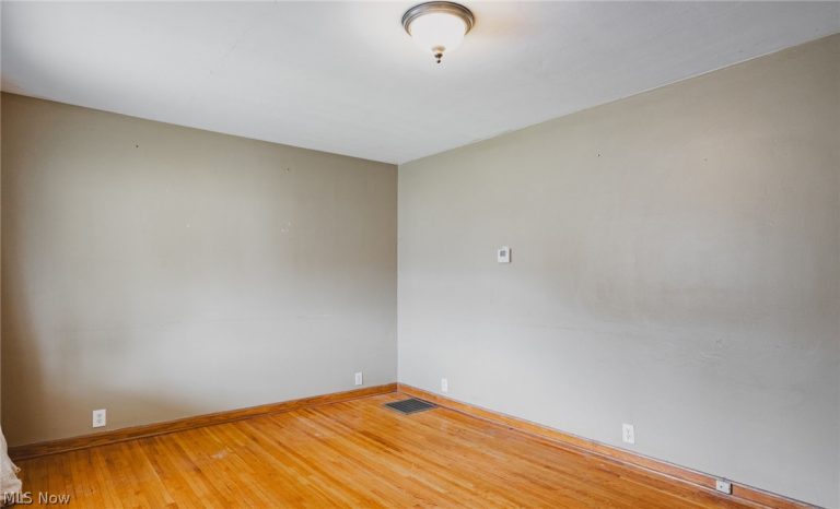 505 27th Street, Vienna, WV - Photo 3