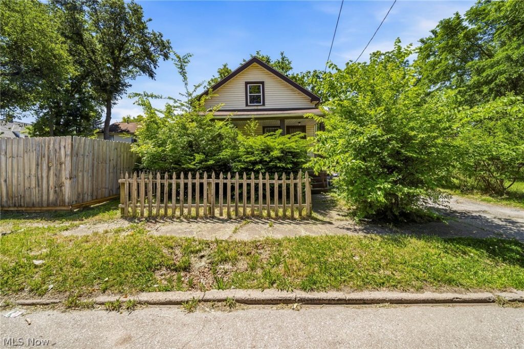 9404 Benham Avenue, Cleveland, OH