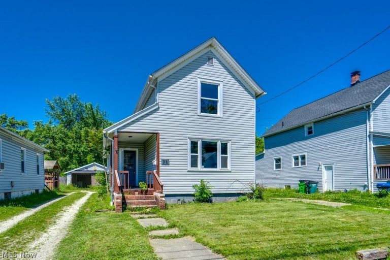 36 21st Street, Barberton, OH, 44203