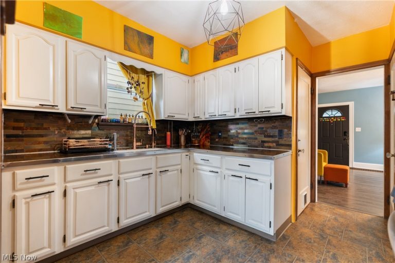 1357 19th Street, Canton, OH - Photo 8
