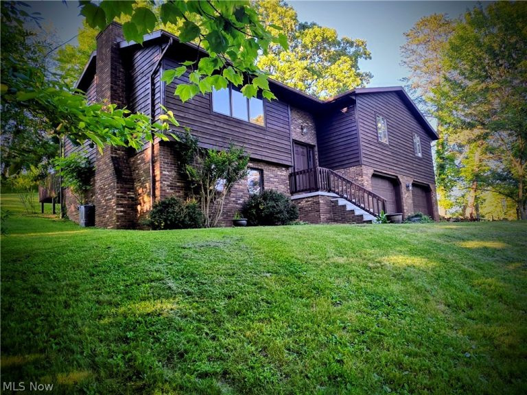 331 Concord Street, Harrisville, WV - Photo 3