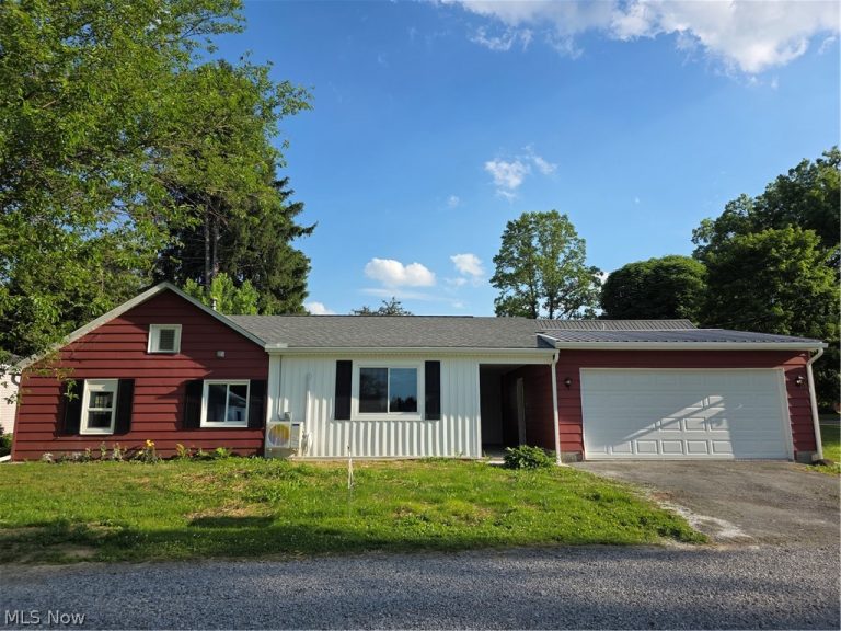 446 Middle Street, Columbiana, OH, 44408