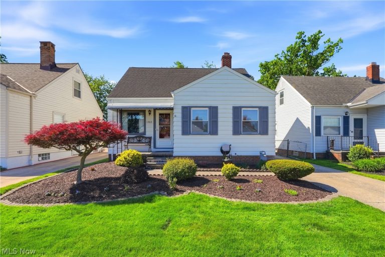1303 Clearview Avenue, Parma, OH, 44134