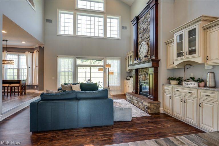 14993 Millersburg Road, Navarre, OH - Photo 8