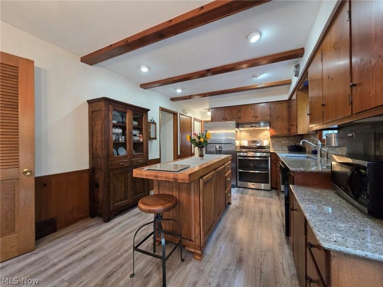 20102 Westhaven Lane, Rocky River, OH - Photo 5