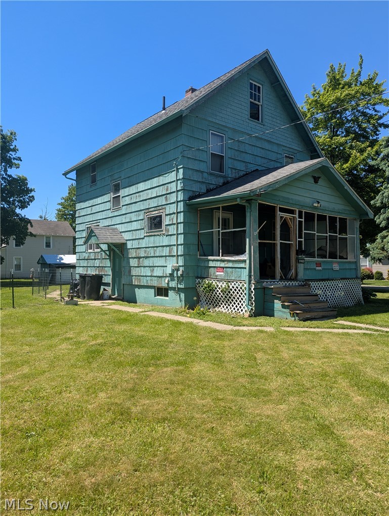 5403 Jefferson Avenue, Ashtabula, OH - Photo 2