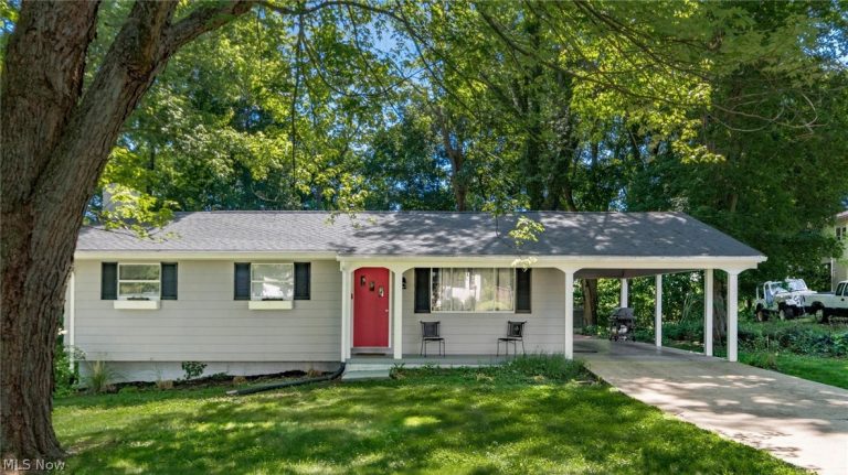 336 Cliffwood Avenue, Zanesville, OH - Photo 2
