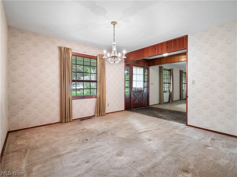 489 Race Street, Berea, OH - Photo 6