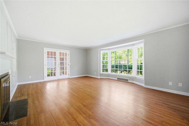 2673 Belvoir Boulevard, Shaker Heights, OH - Photo 3
