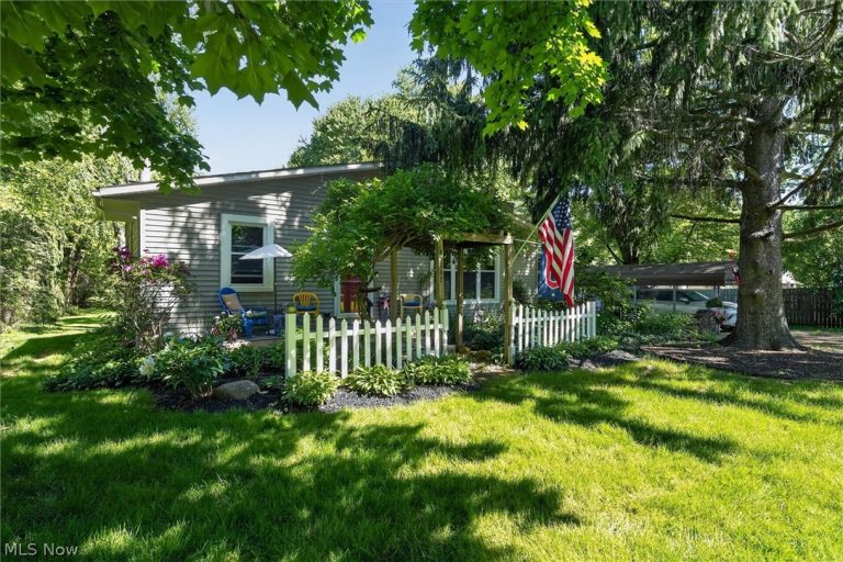 33062 Chestnut Ridge Road, North Ridgeville, OH - Photo 4