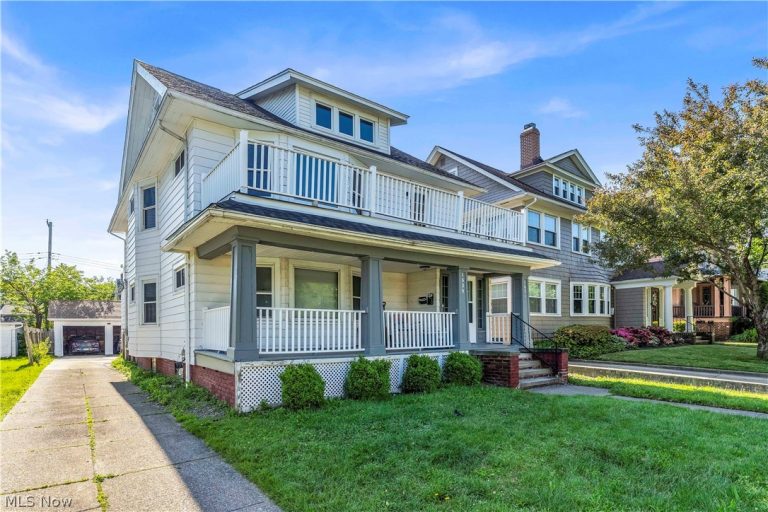 1631 Waterbury Road, Lakewood, OH - Photo 2