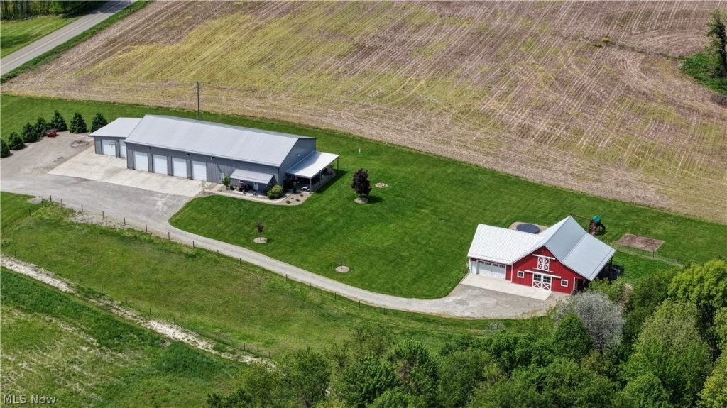 7839 Chestnut Ridge Road, Beach City, OH