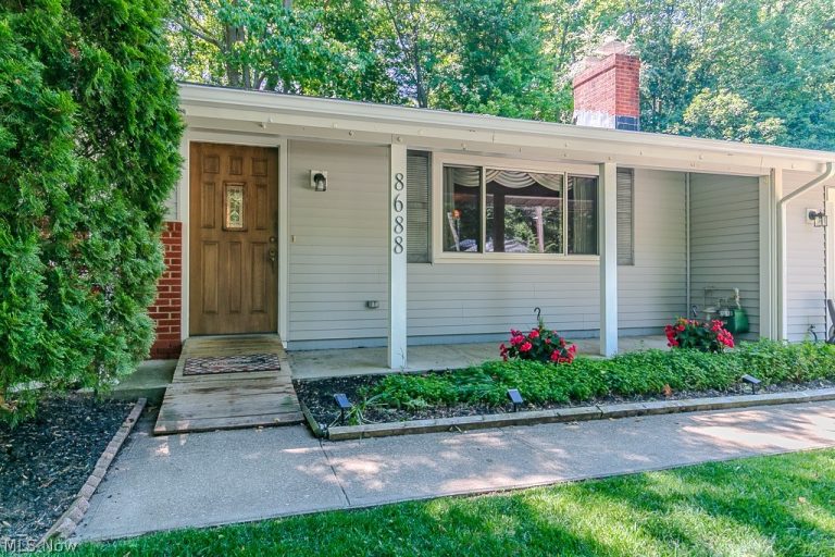 8688 Marjory Drive, Mentor, OH - Photo 3