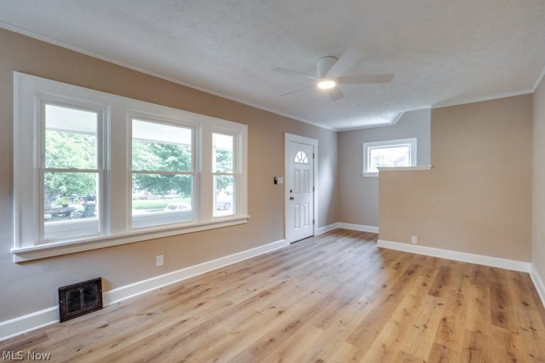 925 224th Street, Euclid, OH - Photo 3