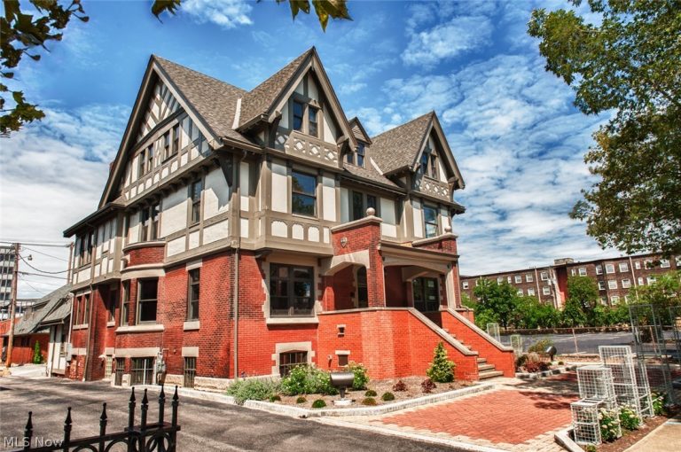 3047 Prospect Avenue, Cleveland, OH, 44115