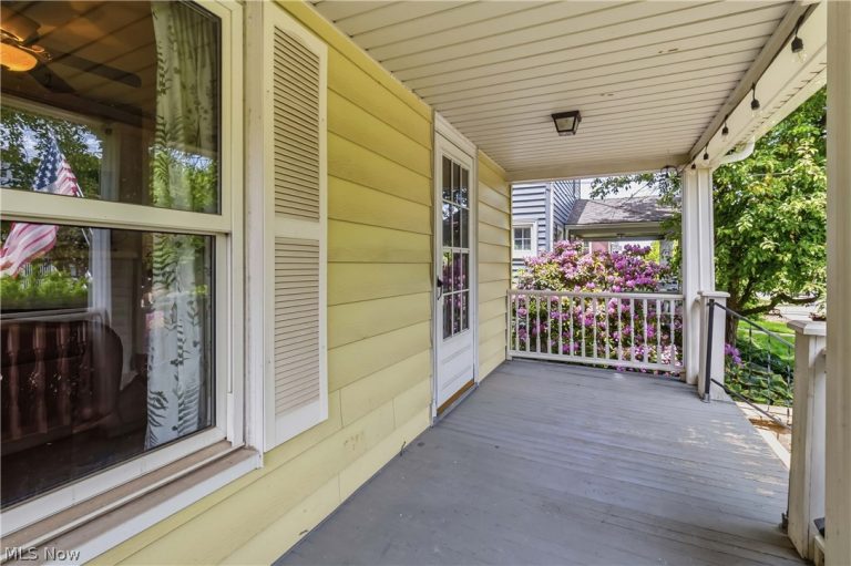 1328 Ethel Avenue, Lakewood, OH - Photo 5