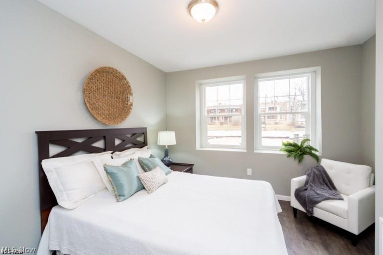 14814 Clifton Boulevard #407, Lakewood, OH - Photo 3