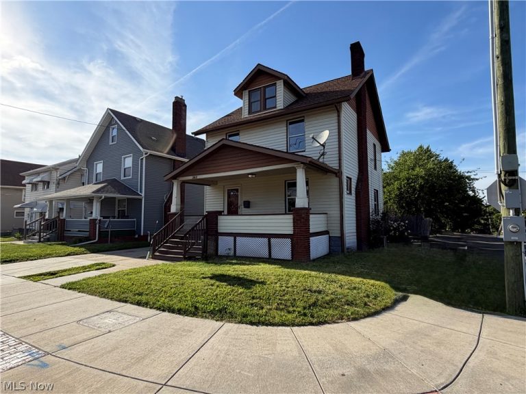 383 Tallmadge Avenue, Akron, OH, 44310