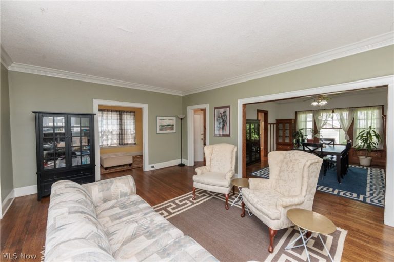 2168 Cottage Grove Drive, Cleveland Heights, OH - Photo 5