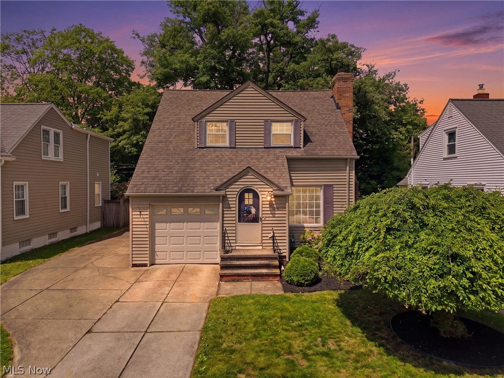 430 Canterbury Road, Bay Village, OH