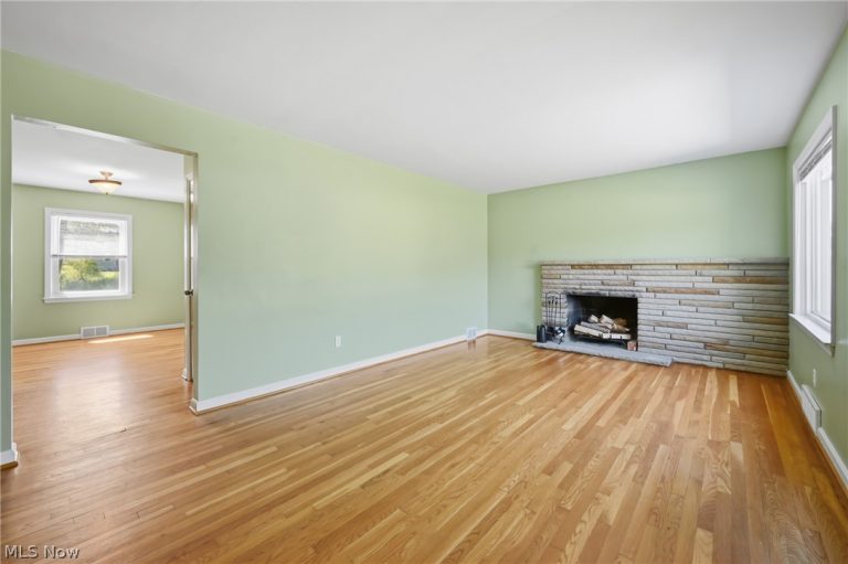 2846 Rexford Road, Youngstown, OH - Photo 6