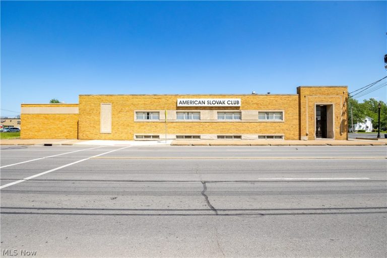 2915 Broadway, Lorain, OH, 44055