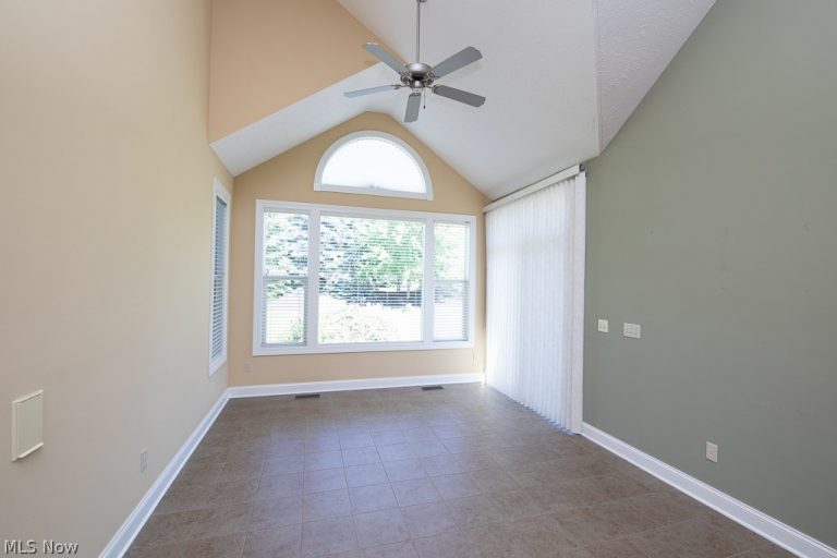 22238 North Trail, Strongsville, OH - Photo 6