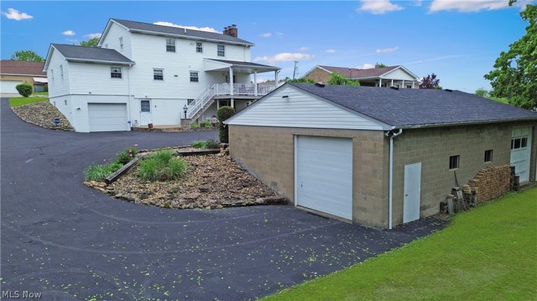 196 Morningside Drive, Wintersville, OH - Photo 3