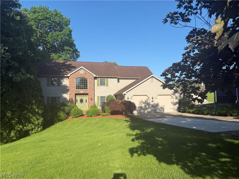 1552 14th Street, Cambridge, OH - Photo 2