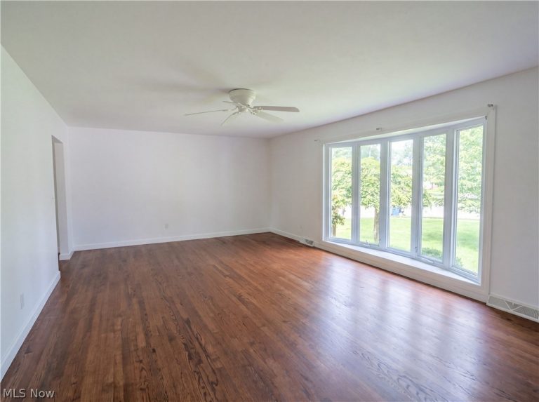 30223 Chatham Point Drive, Bay Village, OH - Photo 3