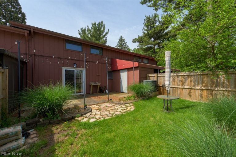 6235 Gladys Street #2, Ravenna, OH - Photo 6