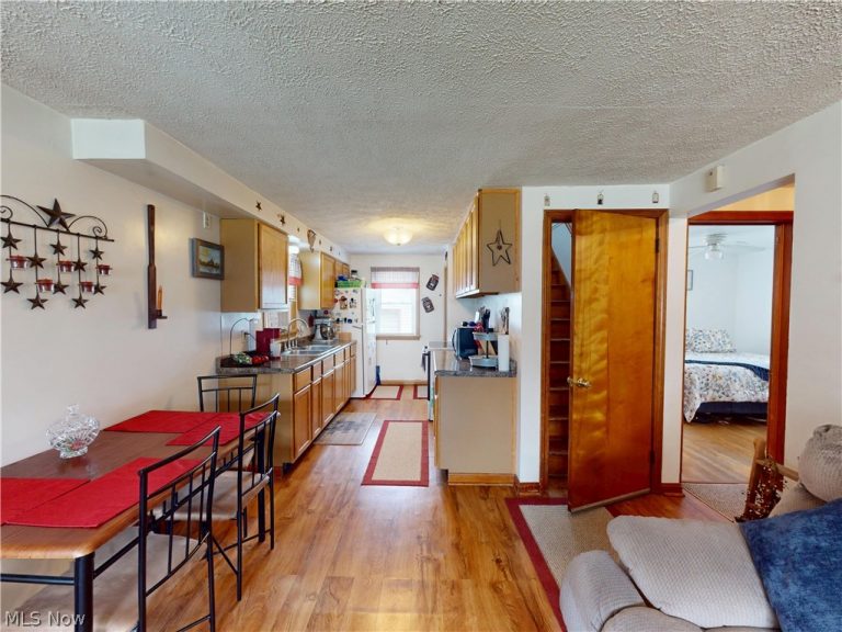 1521 27th Street, Canton, OH - Photo 8