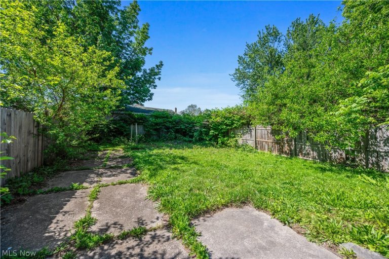 3417 Storer Avenue, Cleveland, OH - Photo 3