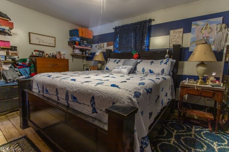 612 High Avenue, Niles, OH - Photo 8