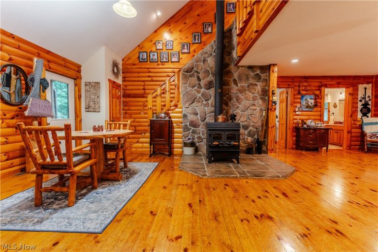14264 Township Road 467, Lakeville, OH - Photo 6