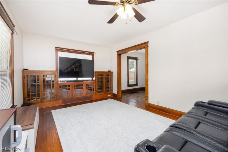 159 Lyman Street, Wadsworth, OH - Photo 4