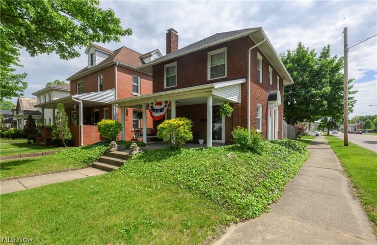 354 Fair Avenue, New Philadelphia, OH, 44663
