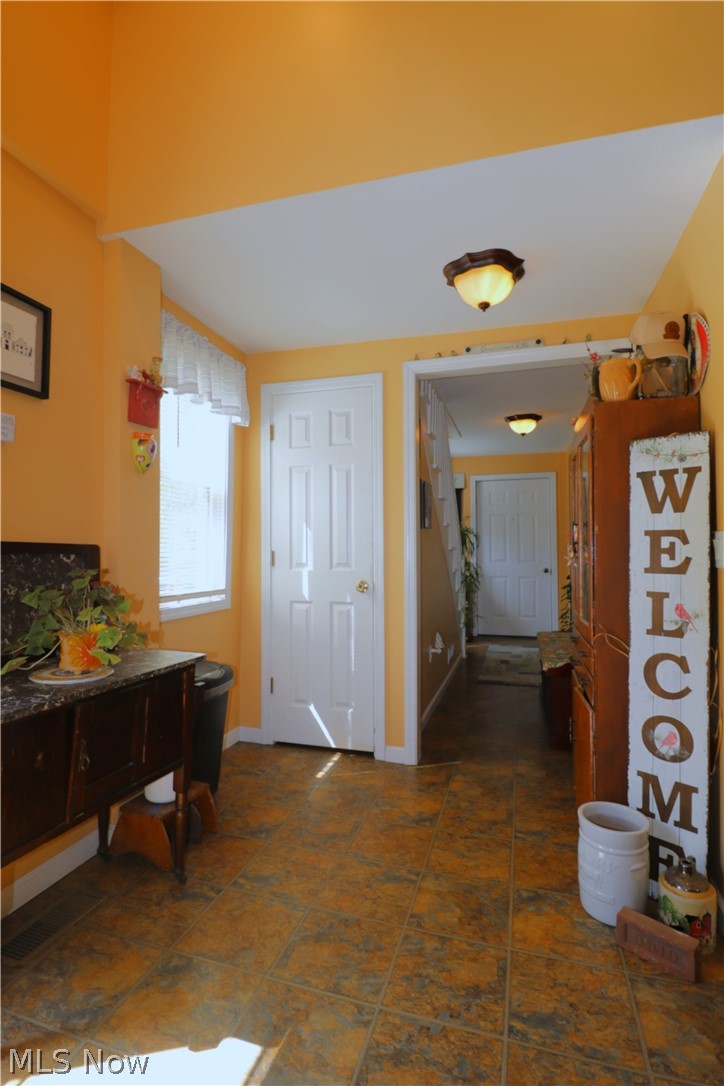 62 Huron Street, Milan, OH - Photo 8