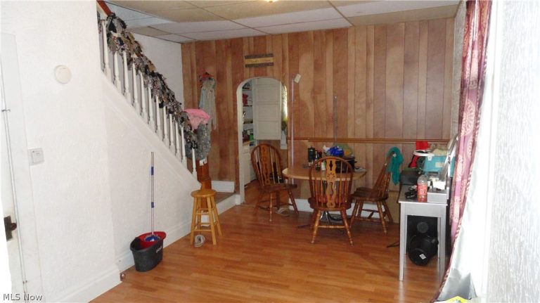 428-430 Grant Street, Newell, WV - Photo 2